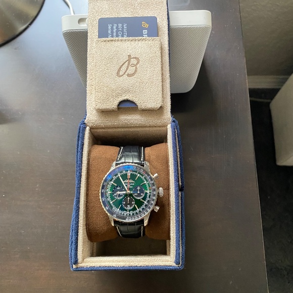 Breitling Navitimer 801 Chronograph 46 - Picture 3 of 4